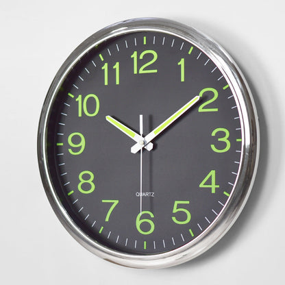 LuminoClock – Orologio da Parete Classico con Numeri Luminescenti e Movimento Silenzioso