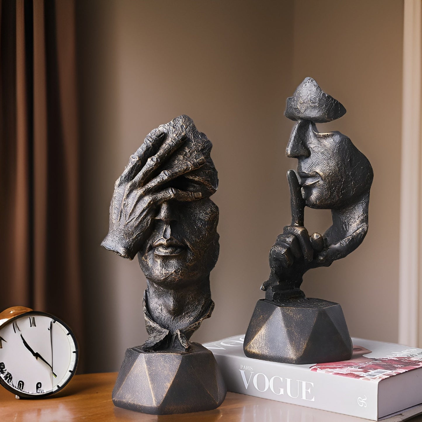 EternaMente – Scultura Astratta da Tavolo in Resina con Design Moderno ed Elegante