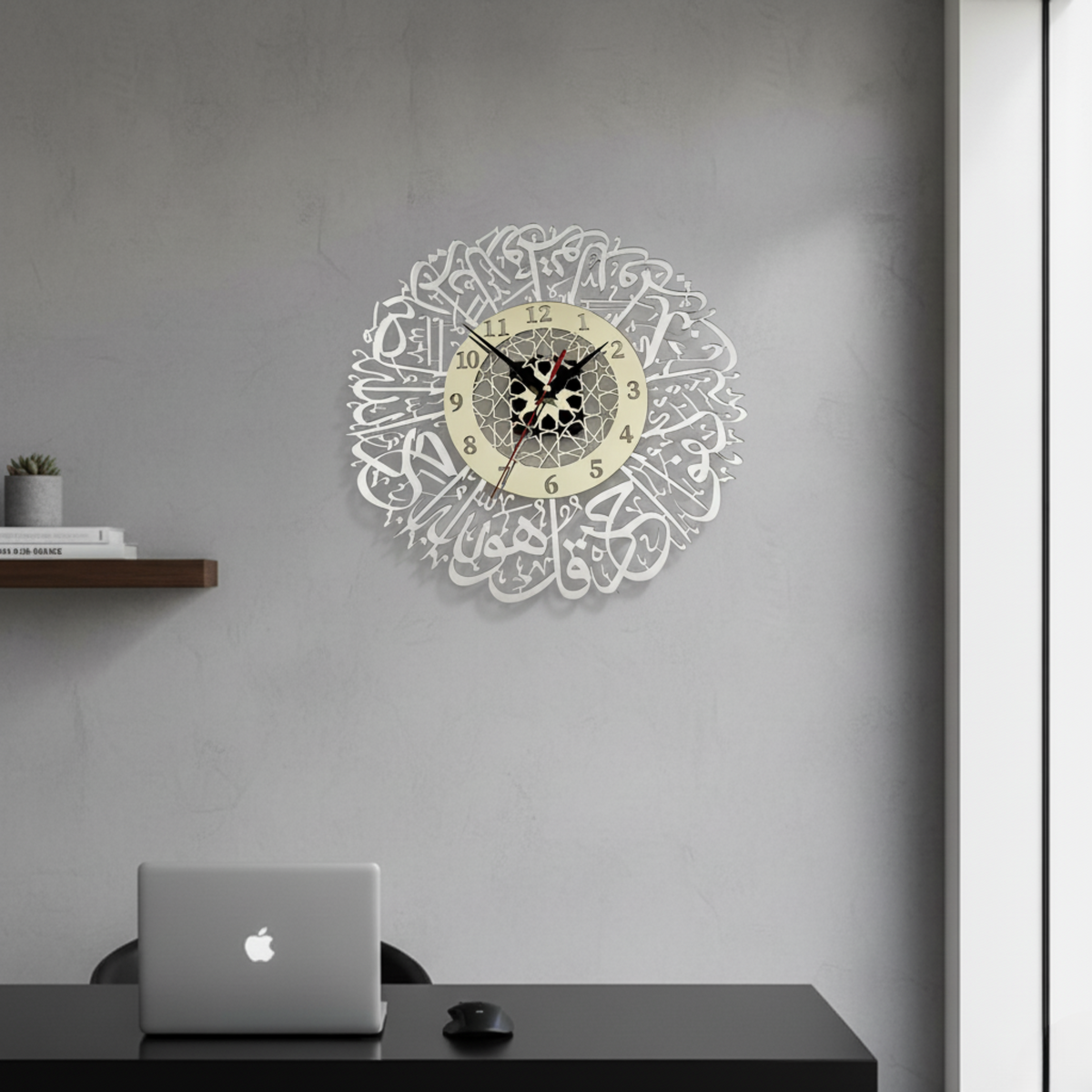 Orologio da parete OrientalTime decorativo con motivi arabi, vista frontale